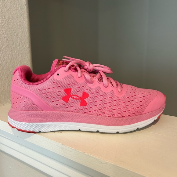Under Armour Girls GS Charged Impulse Sneaker Pink Rose Youth 6Y (3022940) - Picture 4 of 9